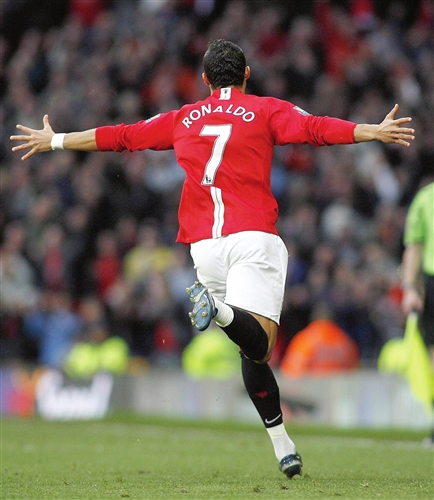 贡献了一记 贡献了一记